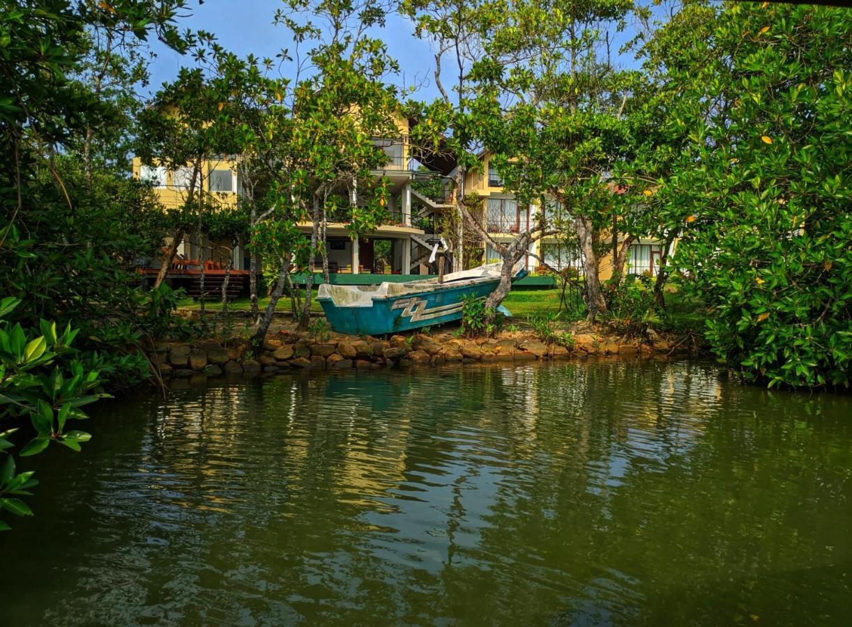 Chari Lake Boutique Hotel Habaraduwa Central Extérieur photo