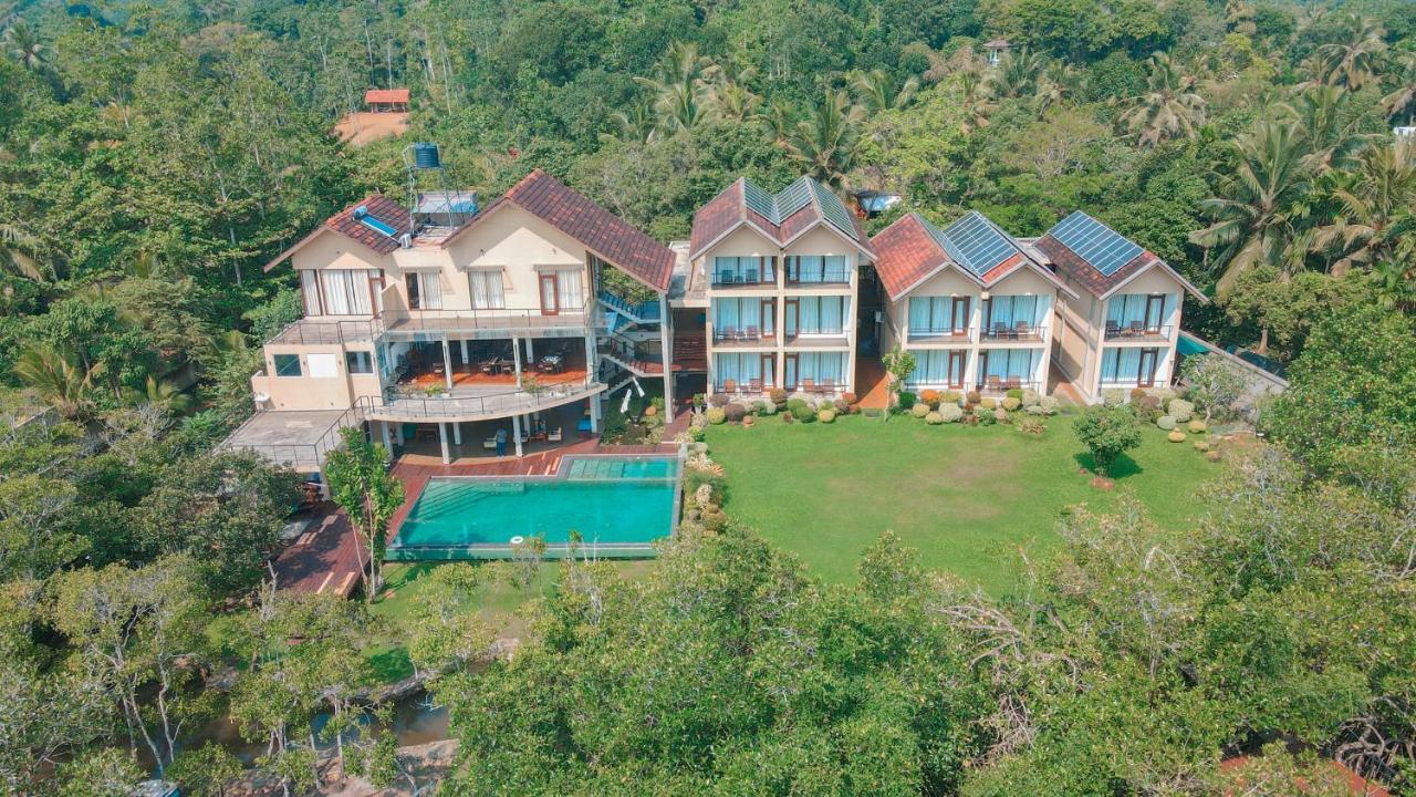 Chari Lake Boutique Hotel Habaraduwa Central Extérieur photo