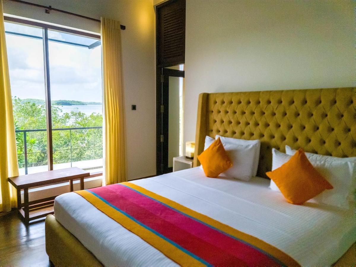 Chari Lake Boutique Hotel Habaraduwa Central Extérieur photo