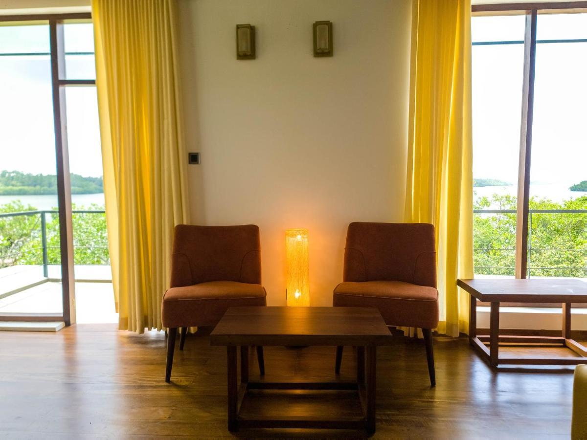 Chari Lake Boutique Hotel Habaraduwa Central Extérieur photo