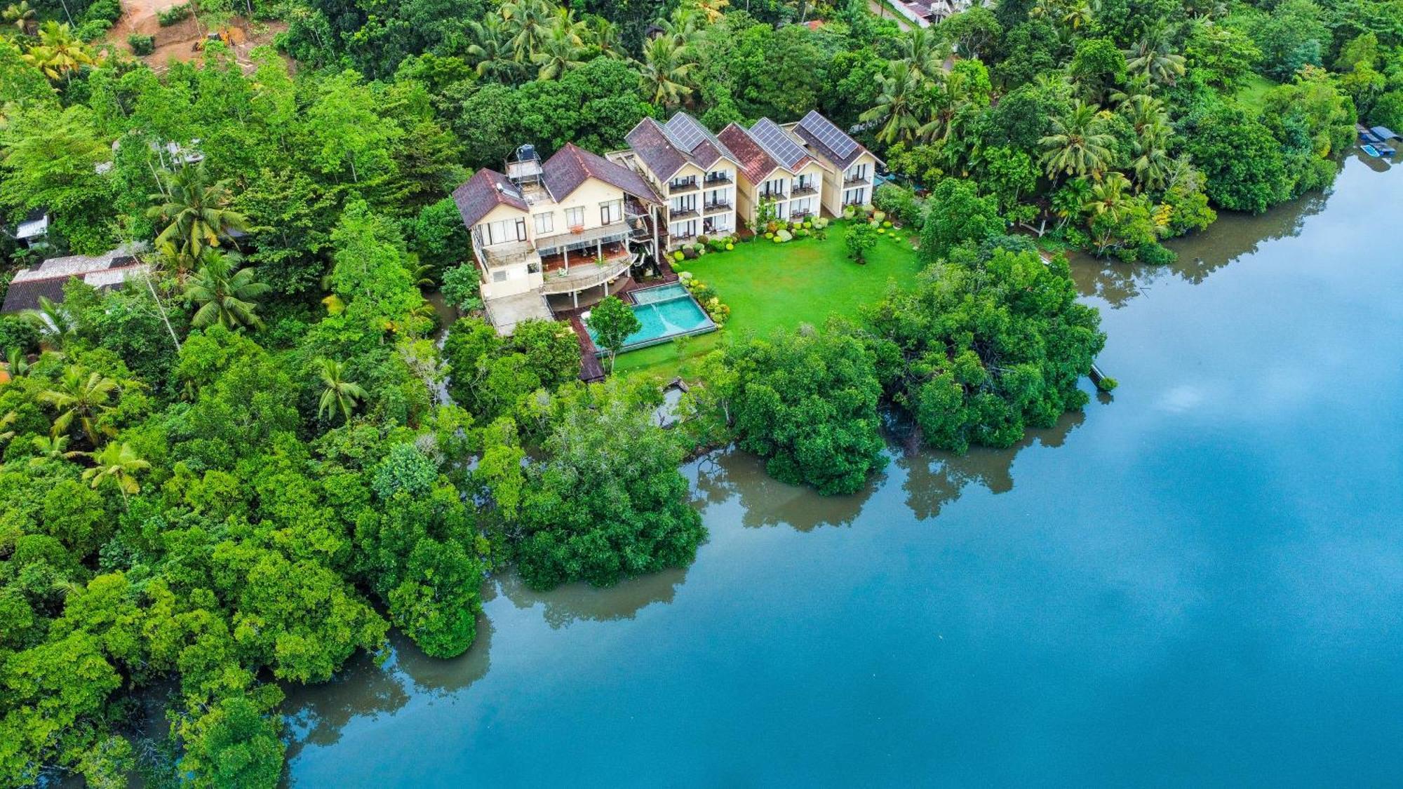 Chari Lake Boutique Hotel Habaraduwa Central Extérieur photo